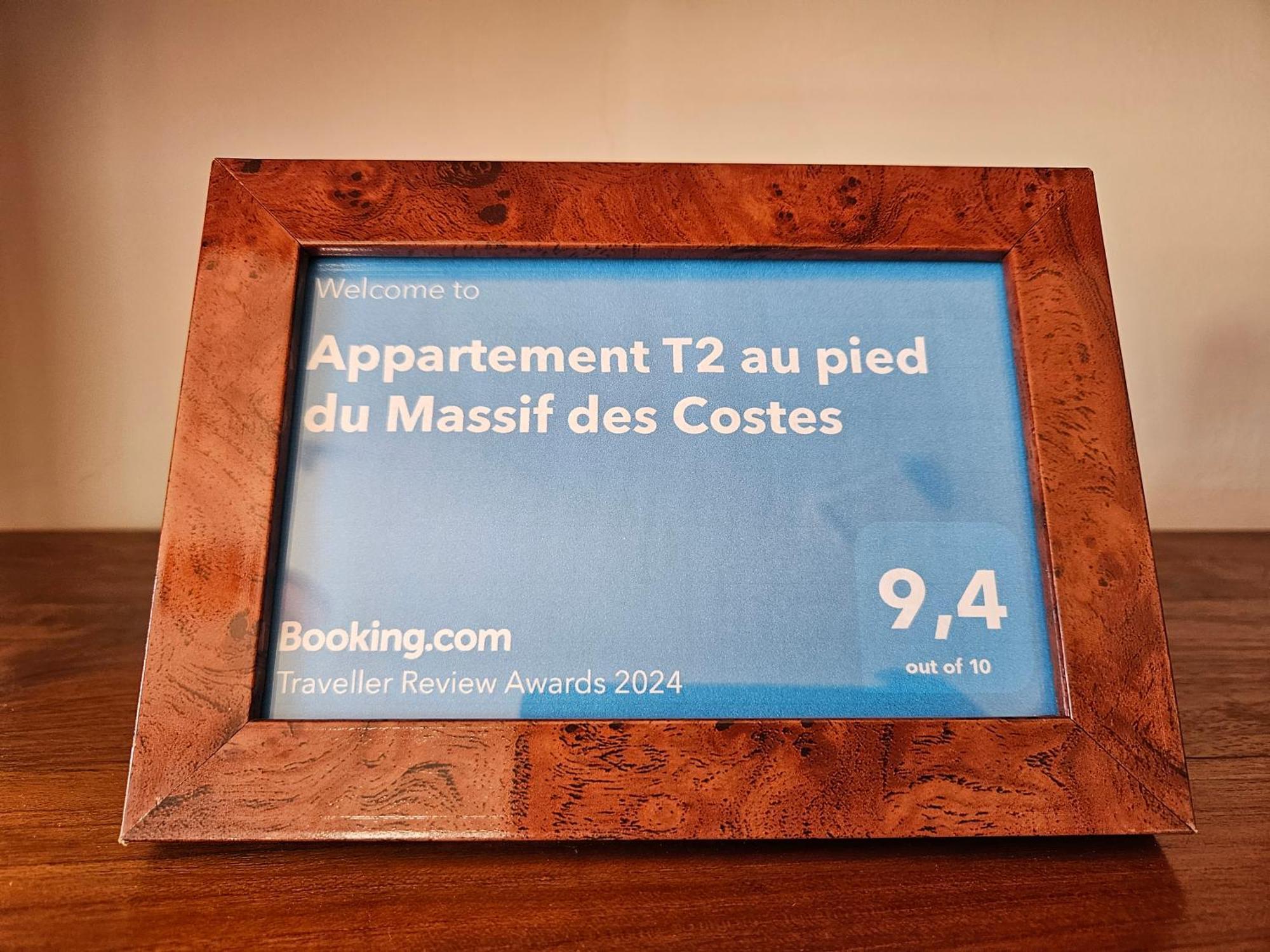 Au Pied Du Massif Des Costes Villa Pélissanne Eksteriør bilde